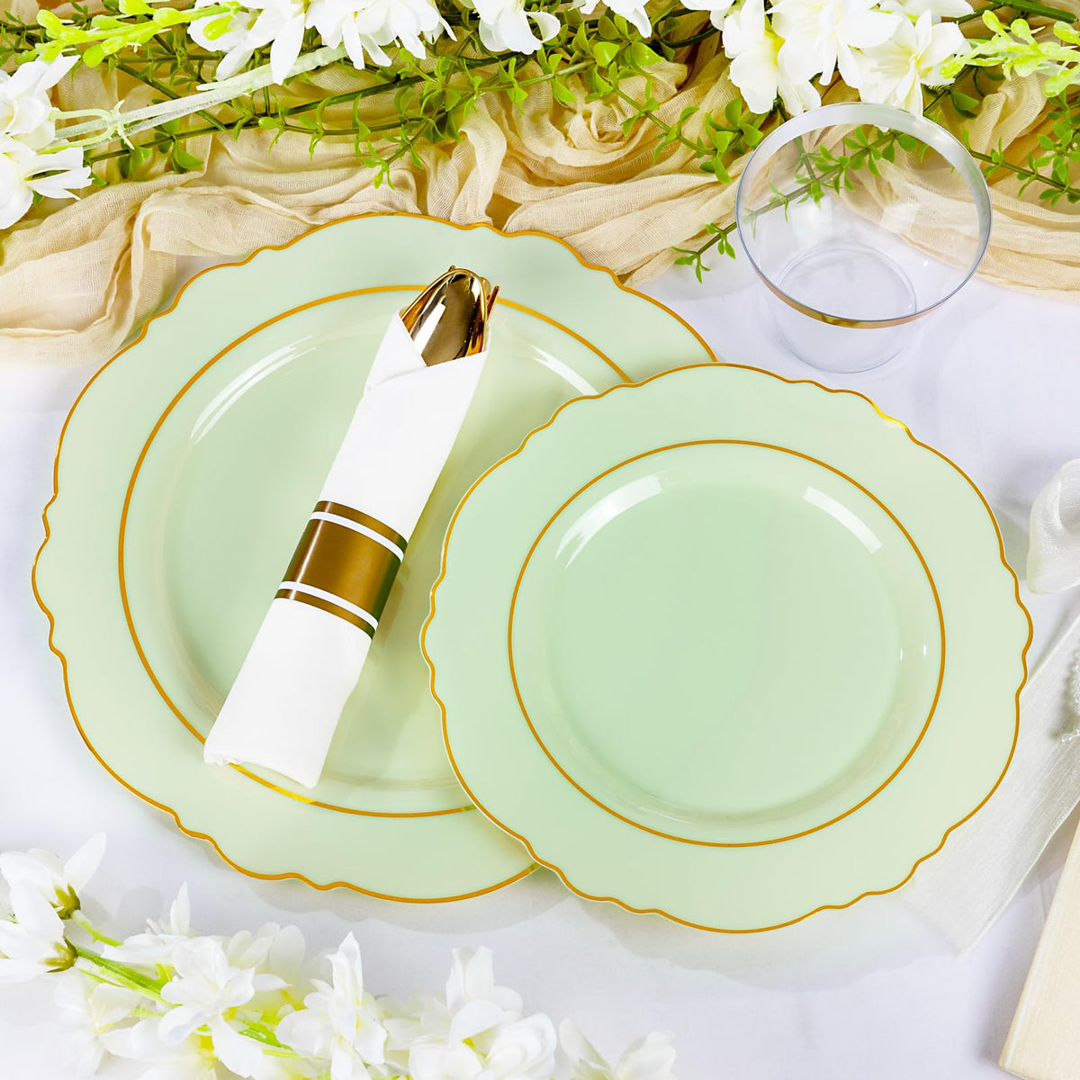 Light Green & Gold Disposable Dinnerware Set – 350 Pieces