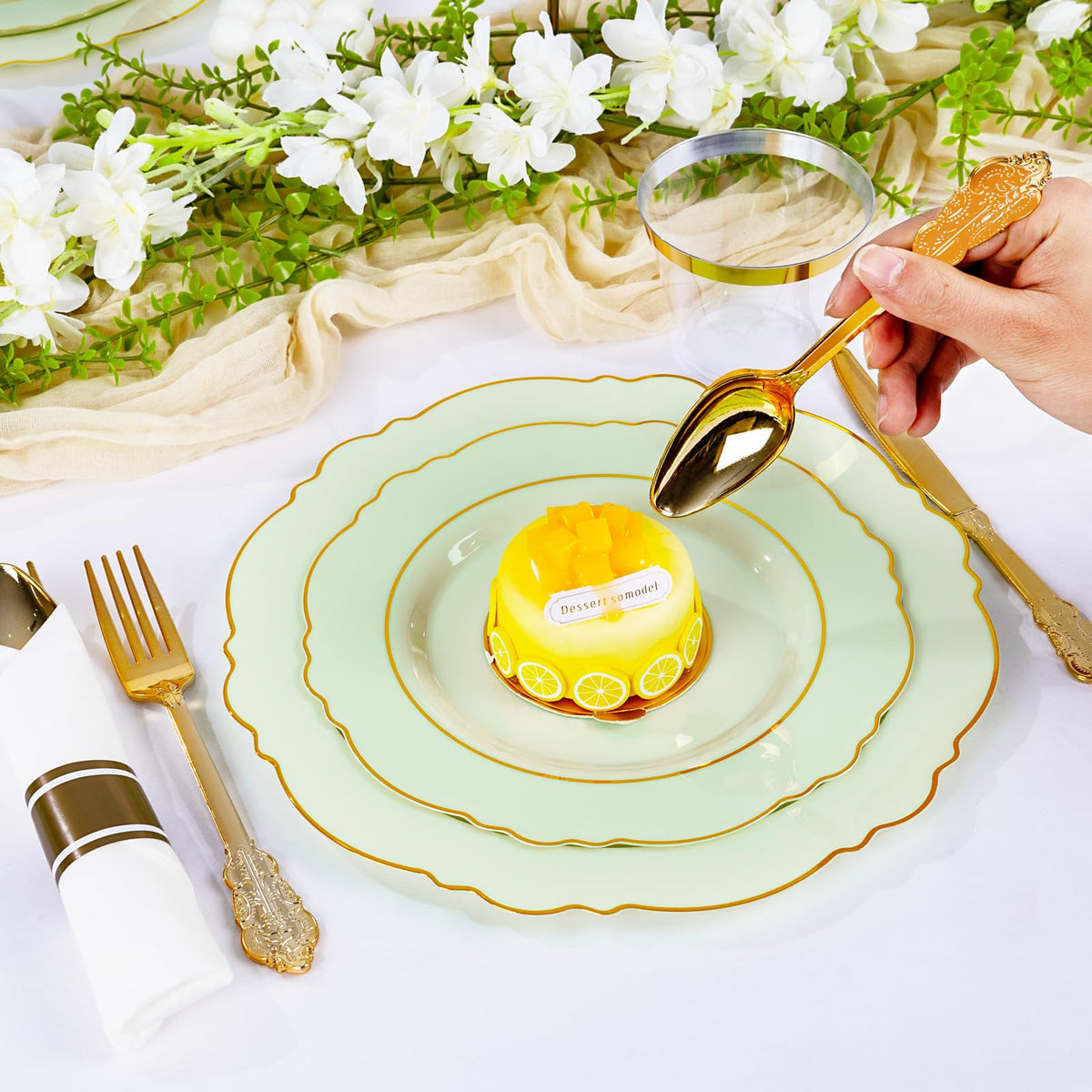 Light Green & Gold Disposable Dinnerware Set – 350 Pieces